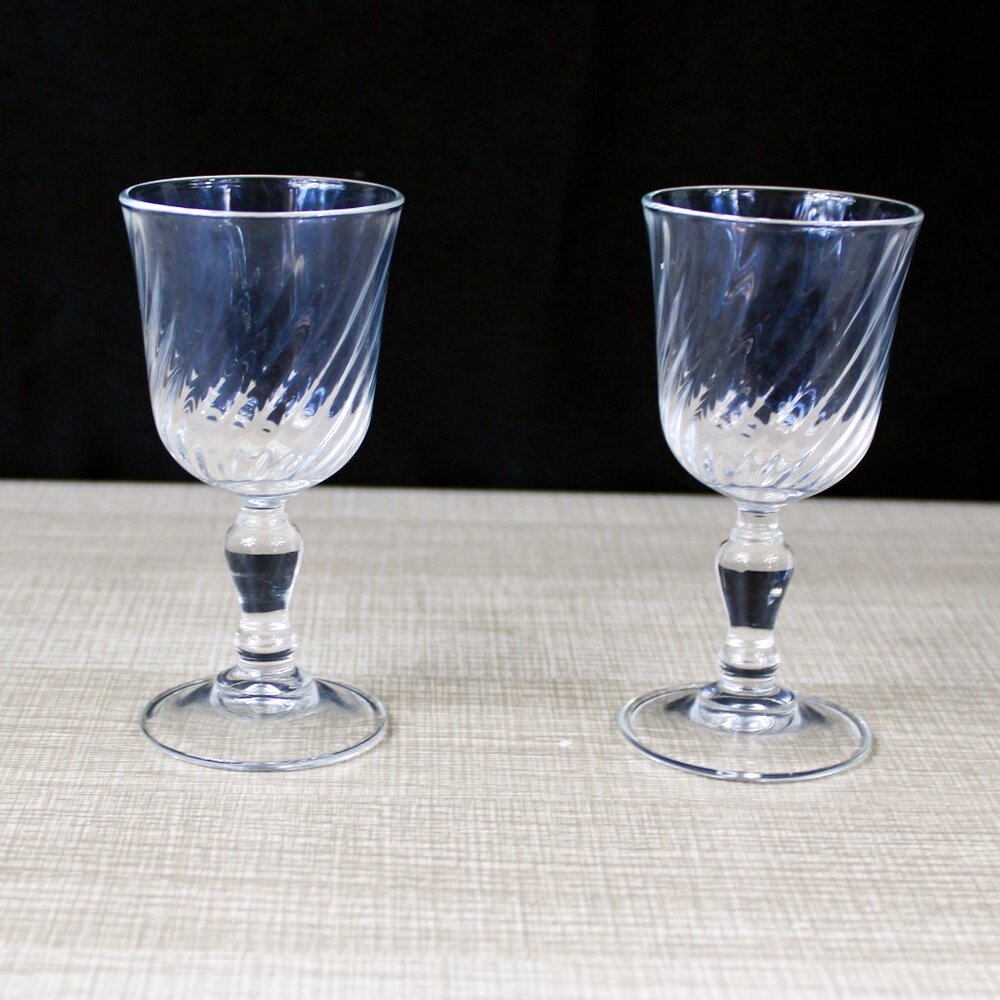 Vtg Pair of Cristal D'Arques-Durand Volute Cordial Shot Glasses Swirl Optic MCM